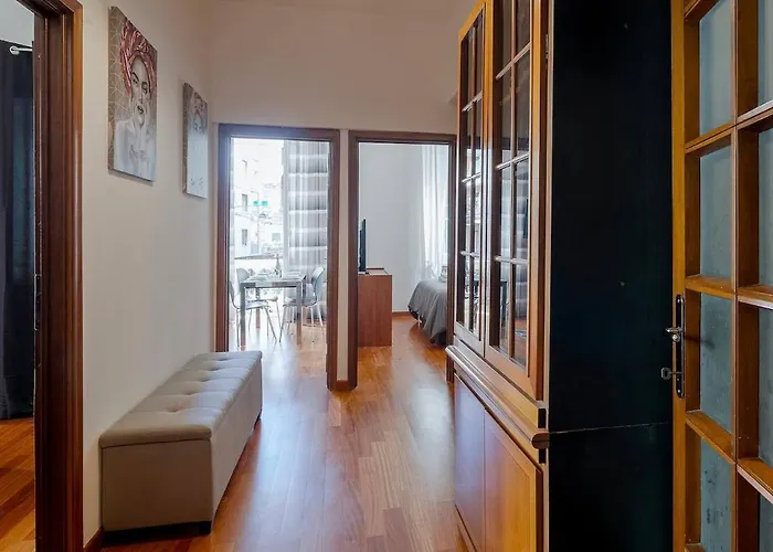 Casa Ilo, 3 Center San Remo